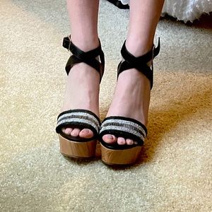 Madden Girl Black Wedges